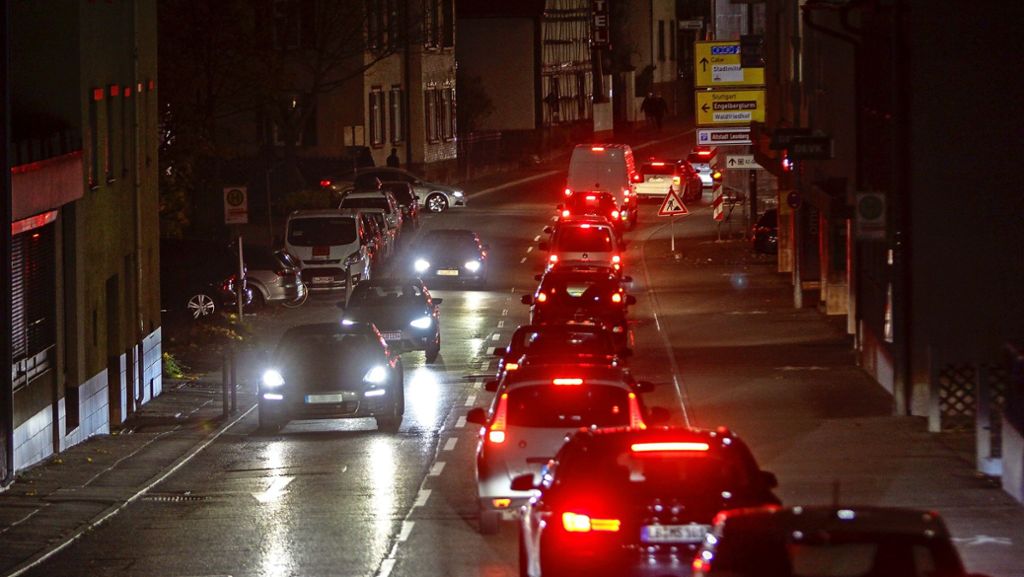 Leonberger Straßen: Wer soll den Verkehrsrechner bedienen?