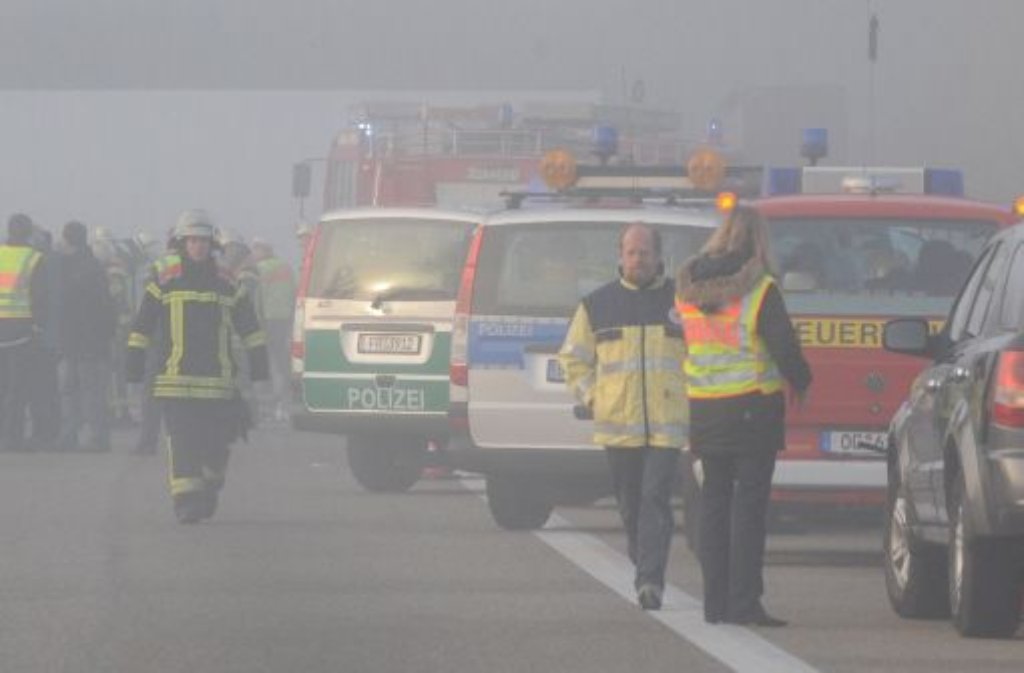 Fotos vom tragischen Unfall auf der A5 bei Offenburg.