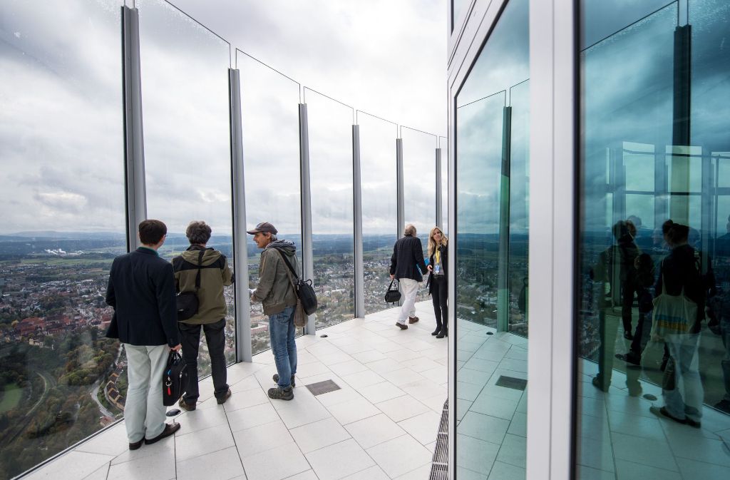 Die 232 Meter hohe Plattform des ThyssenKrupp-Aufzugstestturm ist die höchste Deutschlands.