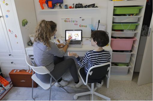 Ihr Kind hat Langeweile? Findige Menschen haben gute virtuelle Angebote ins Netz gestellt. Foto: dpa/Javier Díaz