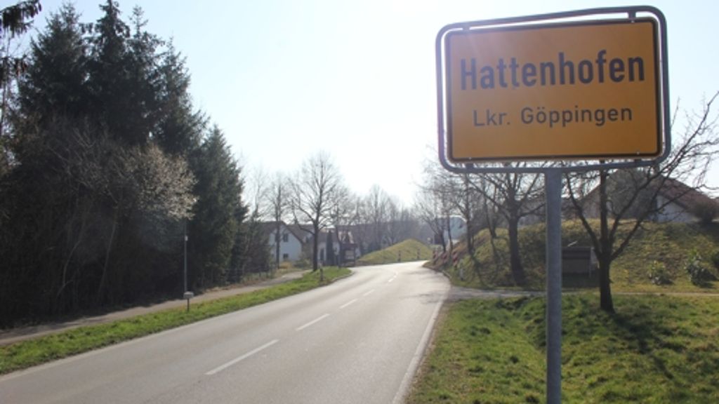 Wahlserie: Hattenhofen: Dem   Rathaus folgt das Schulhaus