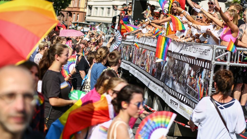 Christopher Street Day in Stuttgart: Homophober Angriff am CSD-Abend
