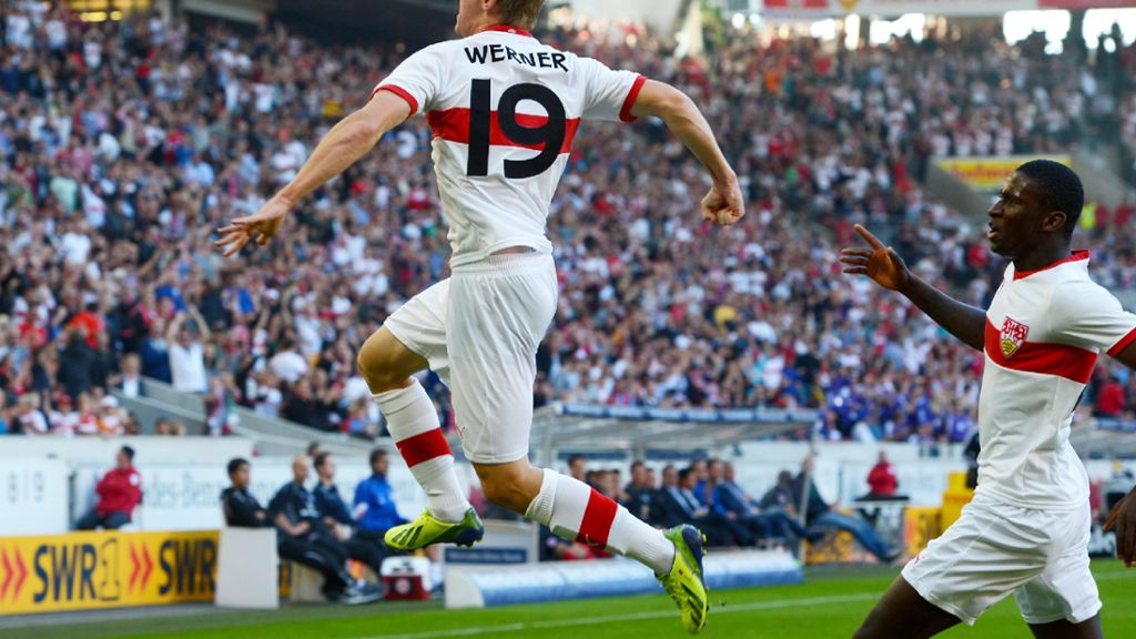  Nach den beiden Auftaktsiegen gegen Hoffenheim und Berlin unter dem neuen VfB-Coach Thomas Schneider wollen die Stuttgarter nun gegen Eintracht Frankfurt gewinnen. Verfolgen Sie das Spiel im Liveticker! 