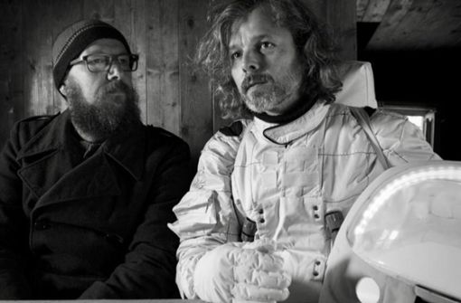 Sebastian Horn (links) und Gerd Baumann in „Dreiviertelblut – Weltraumtouristen“ Foto: Südkino Filmproduktion