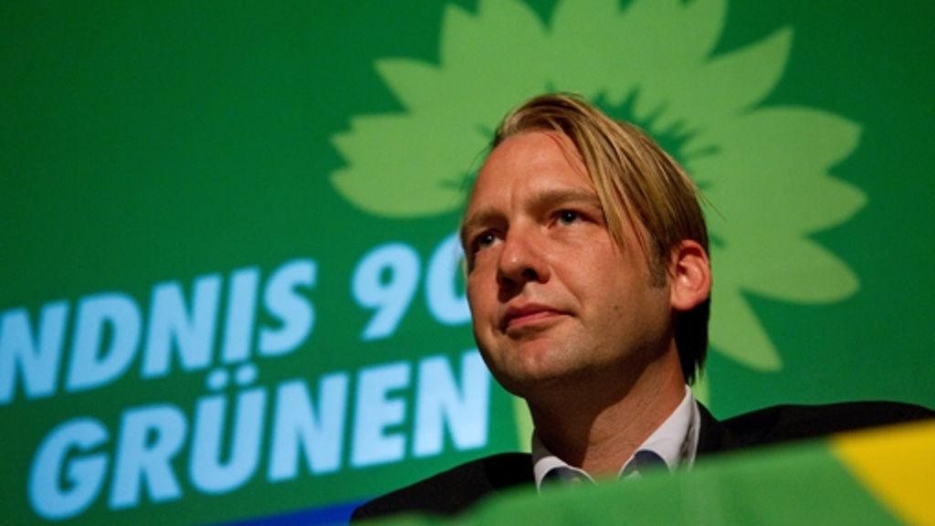  Überraschend hat der Stuttgarter Kreisvorsitzende der Grünen, Philipp Franke, am Dienstagabend seinen Rücktritt erklärt. In einer Presseerklärung teilte er mit, dass er sein Amt zum 12. Januar 2014 „aus persönlichen Gründen“ aufgebe. 
