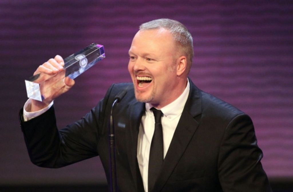 Oktober 2011 Stefan Raab erhält den Deutschen Fernsehpreis als bester Entertainer.