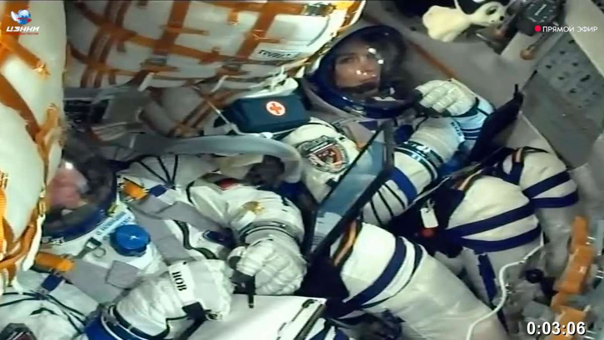 Raumfahrt: Russische Sojus-Kapsel an ISS angedockt