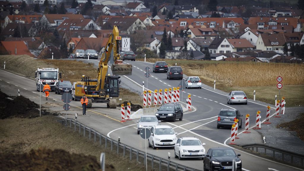  Von Montag an sollen die Autos zwischen Waldrems und Nellmersbach über eine neu angelegte Fahrspur rollen. 