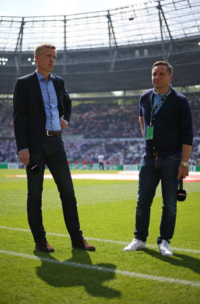 Jan Schindelmeiser (links) mit dem Hannover-Sportdirektor Horst Heldt
