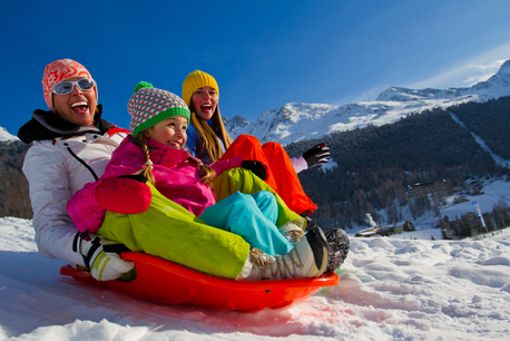 Winterurlaub verbinden viele mit Spaß im Schnee, doch es gibt auch schöne Alternativen.