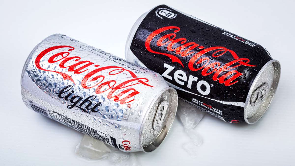 Beliebte Alternativen zur originalen Coca-Cola: Coca-Cola light und Coca-Cola Zero.