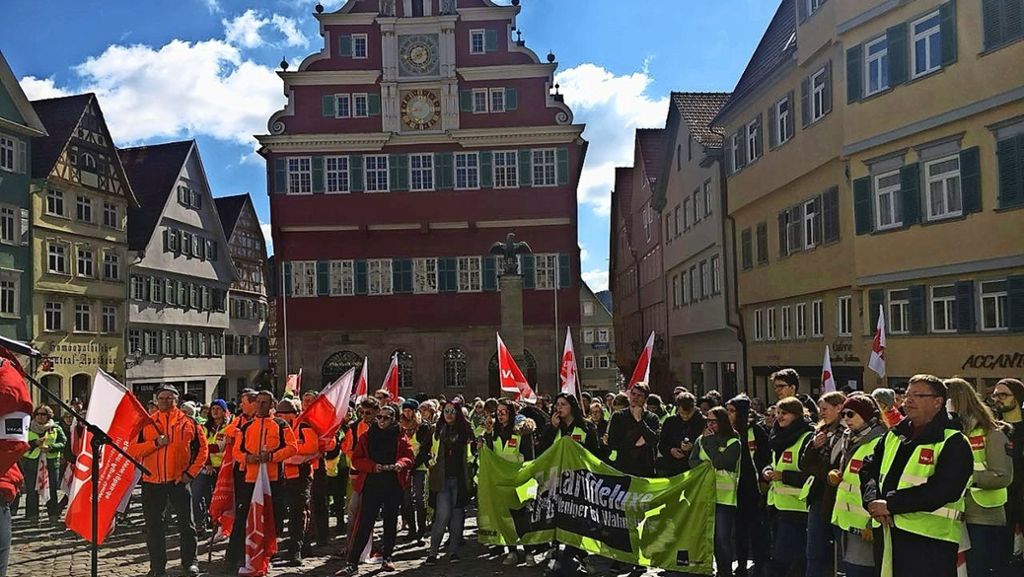 Verdi-Kundgebung in Esslingen: 600 Streikende auf dem Marktplatz