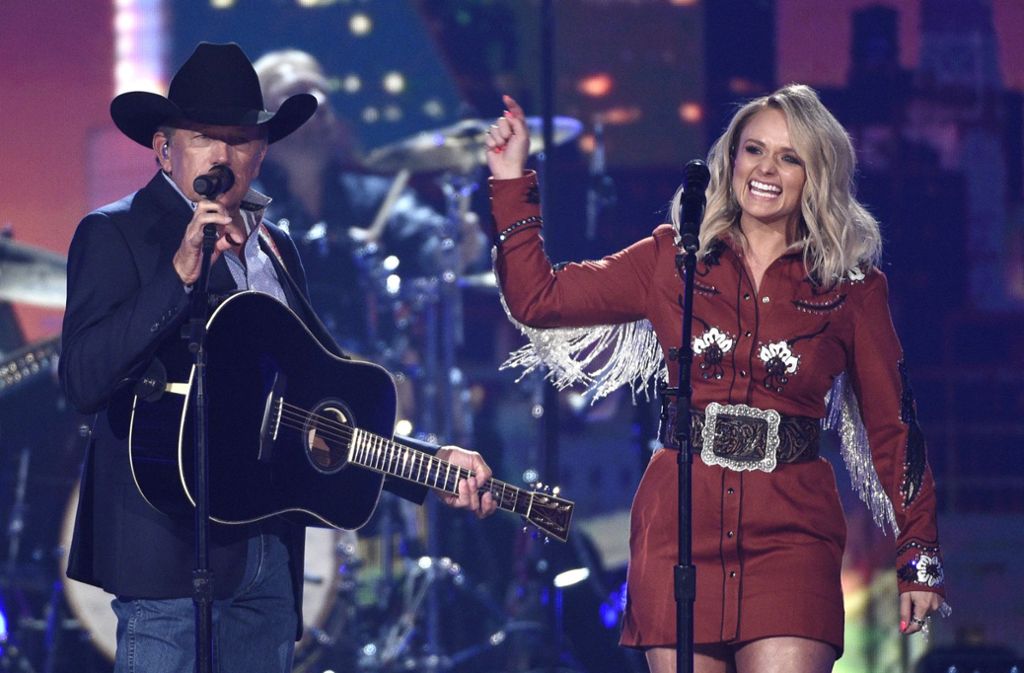Den Song „Run“ sangen George Strait und Miranda Lambert bei den 54. „Academy Country Music Awards“ am 7. April in Las Vegas.
