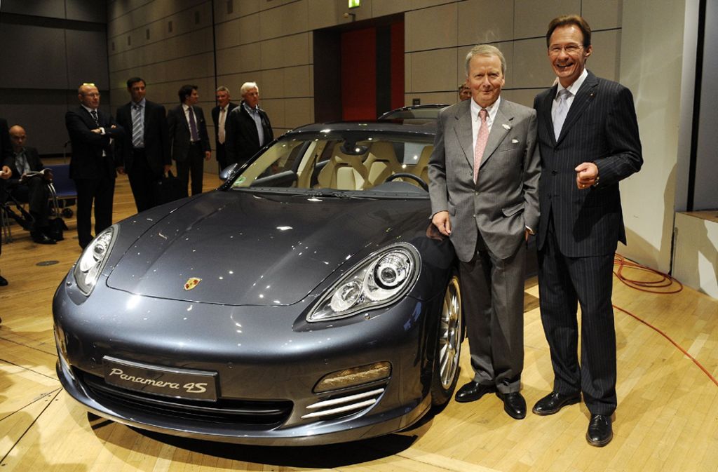 1978 wird er erstmals in den Aufsichtsrat der Porsche AG berufen, seither hat er alle wichtigen Weichen für die Firma gestellt ...
