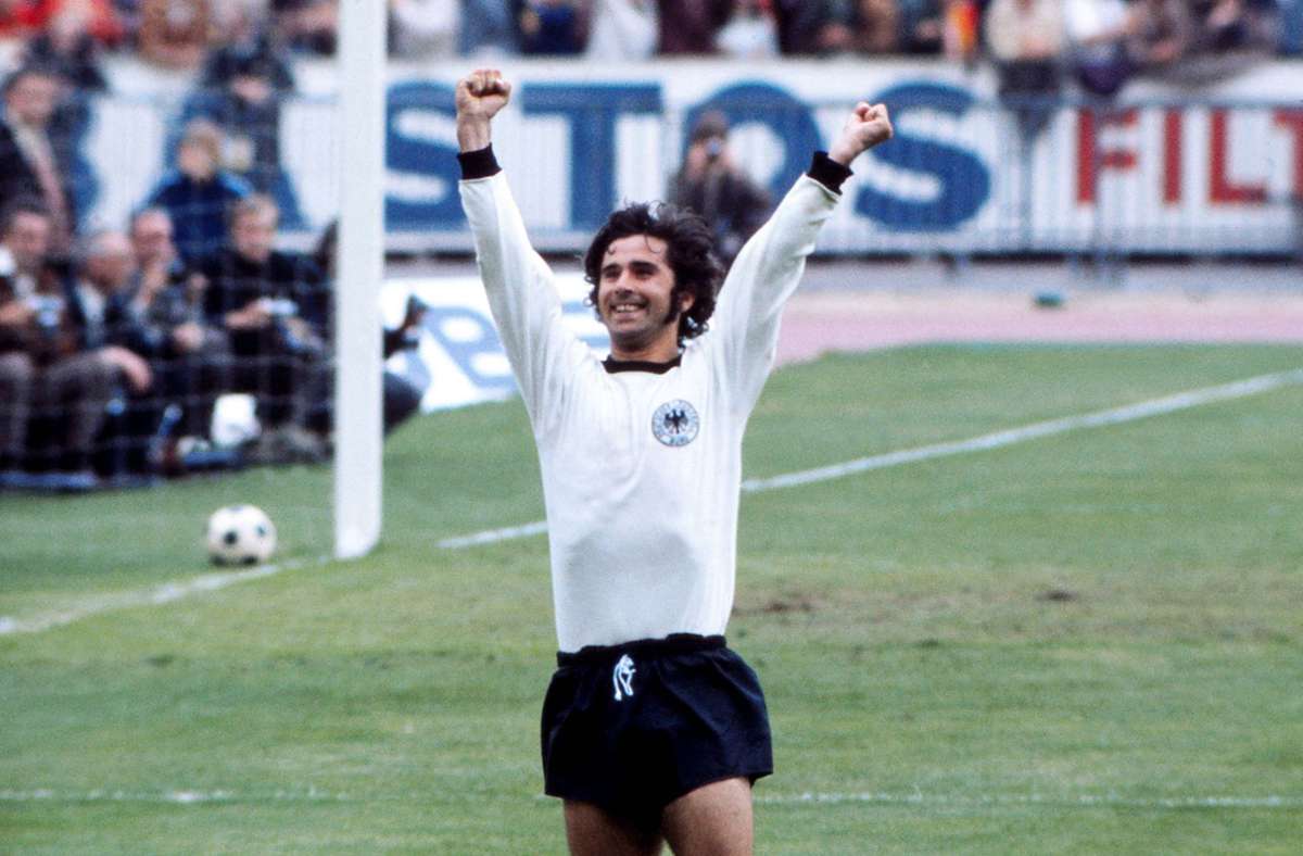 Beim EM-Triumph von 1972 der deutschen Mannschaft feierte Gerd Müller mit vier Treffern auch den Titel des erfolgreichsten Torschützen.