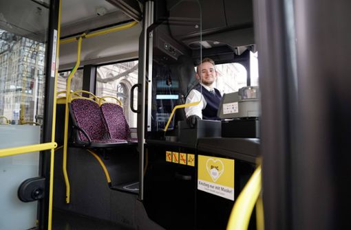 Busfahrer verdienen in jedem Bundesland unterschiedlich viel. (Symbolbild) Foto: IMAGO/Political-Moments/IMAGO