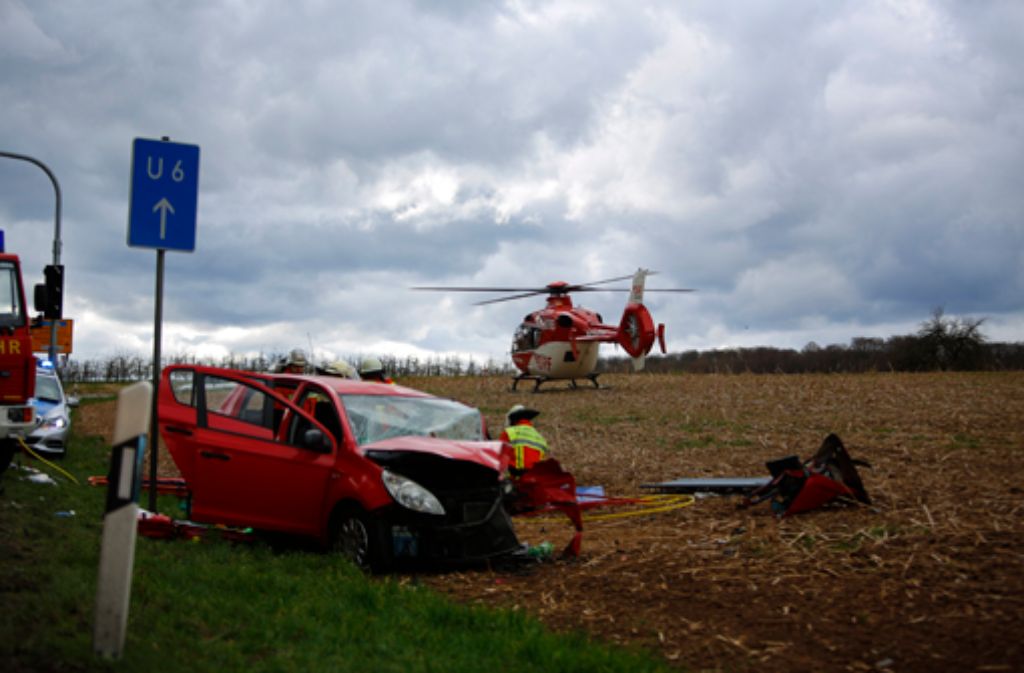 Zwischen Mundelsheim und Großbottwar hat sich ein schwerer Unfall ereignet.
