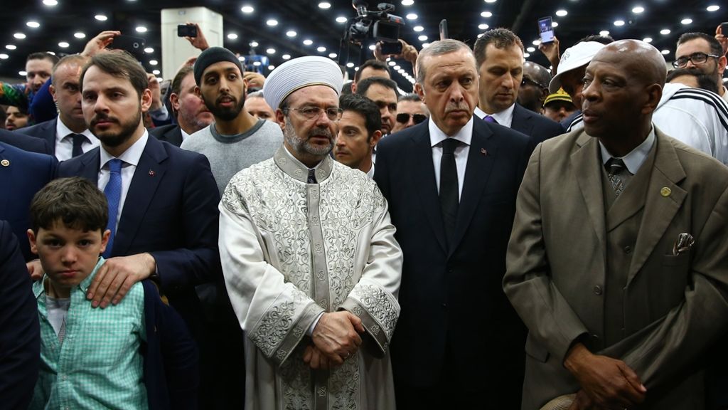 Eklat bei Muhammad-Ali-Trauerfeier?: Erdogan bricht US-Besuch überraschend ab