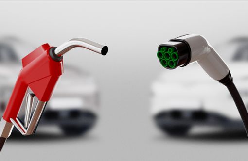 Wie schneidet der Strom im Vergleich zum Benzin ab? Foto: ALDECA studio / shutterstock.com
