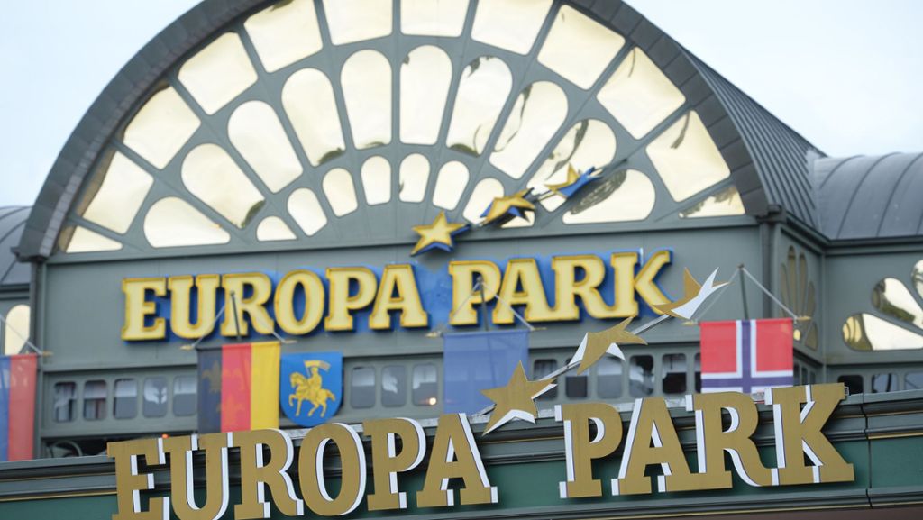 Der Europa-Park in Rust bei Freiburg hat bei den jährlichen Übernachtungszahlen die Millionengrenze erreicht. Deutschlands größter Freizeitpark hat inzwischen sechs Hotels. 
