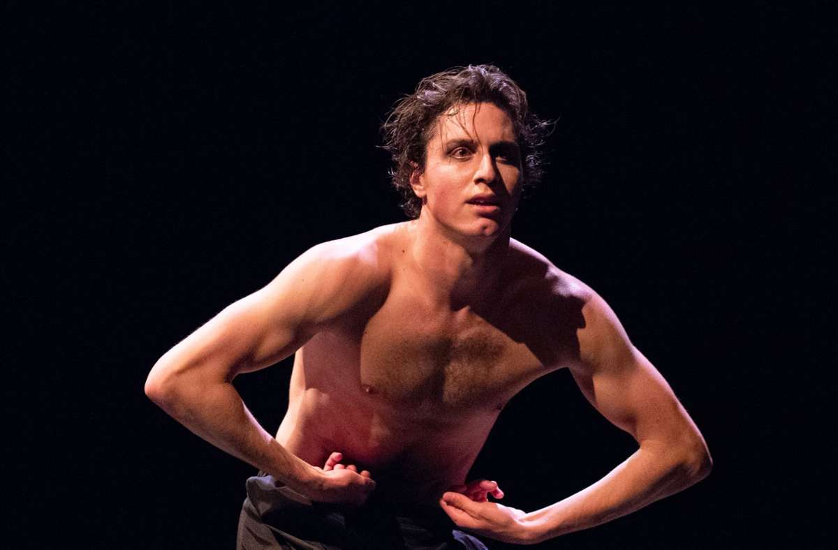Timoor Afshar in „Aedis“, dem neuen Ballett von Alessandro Giaquinto