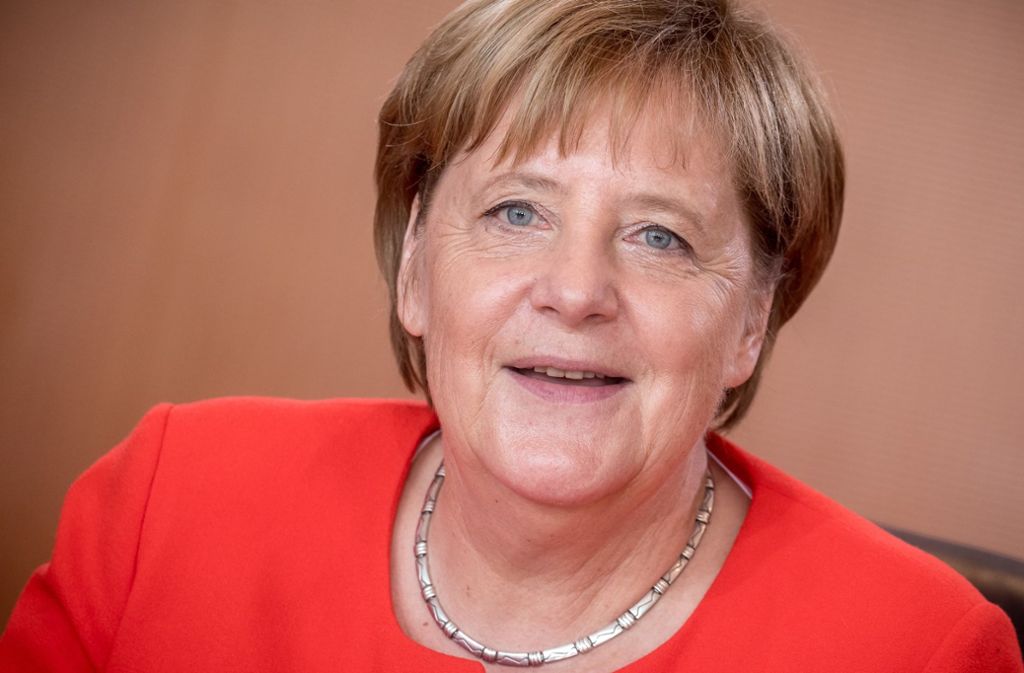 Angela Merkel hat in Martin Walser einen Verehrer gefunden.