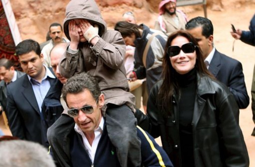 Die Sarkozys haben schon einen ganzen Stall voll Kinder - bloß keine gemeinsamen. Carla brachte in die Ehe ihren Sohn Aurélien (Foto) mit, der aus ihrer Beziehung mit dem Schriftsteller Raphael Enthoven stammt.