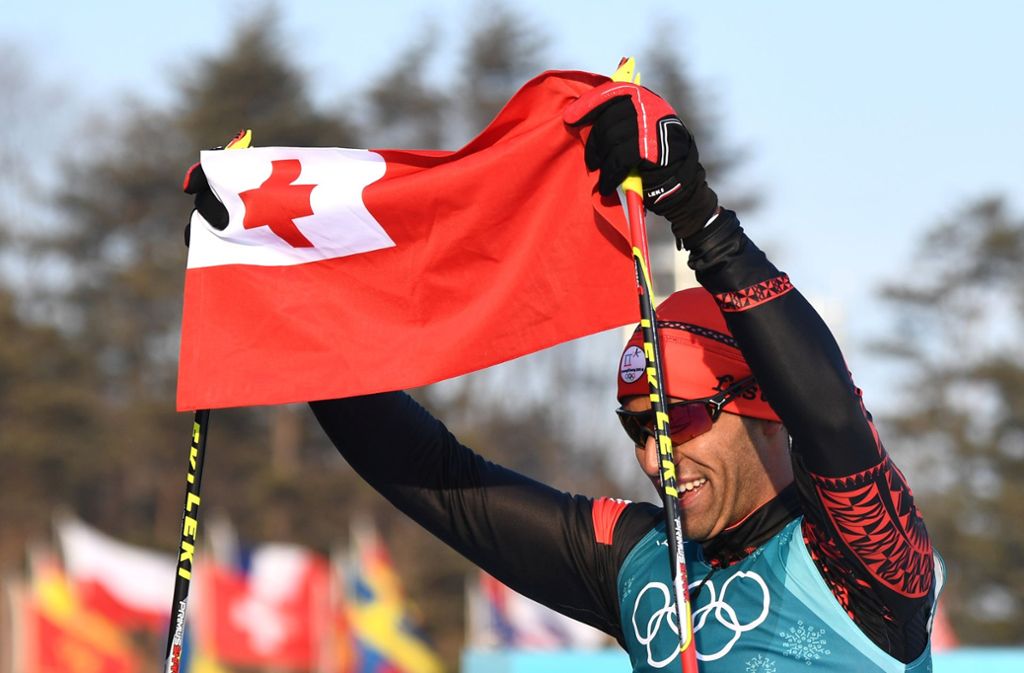 Pita Taufatofua aus Tonga ist mehr als ein Fahnenträger: Bei Olympia 2018 absolvierte er am Freitag seinen Langlauf. Foto: AFP