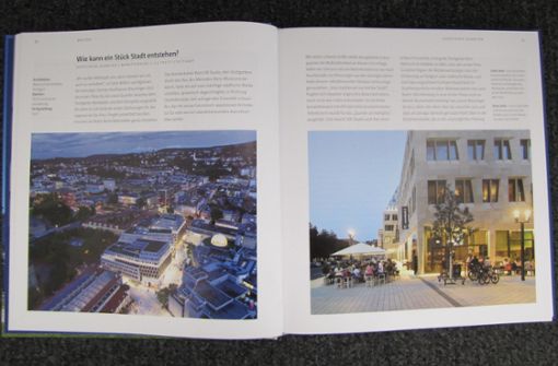 Der üppig illustrierte Band „Architekturstadt Stuttgart“ stellt  exemplarische Bauten vor. Foto: StZ