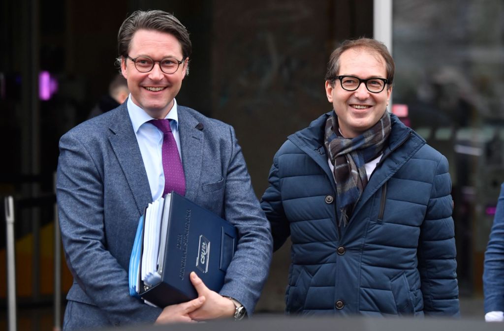 CSU-Generalsekretär Andreas Scheuer könnte als Nachfolger von Alexander Dobrindt (rechts) Verkehrsminister werden.