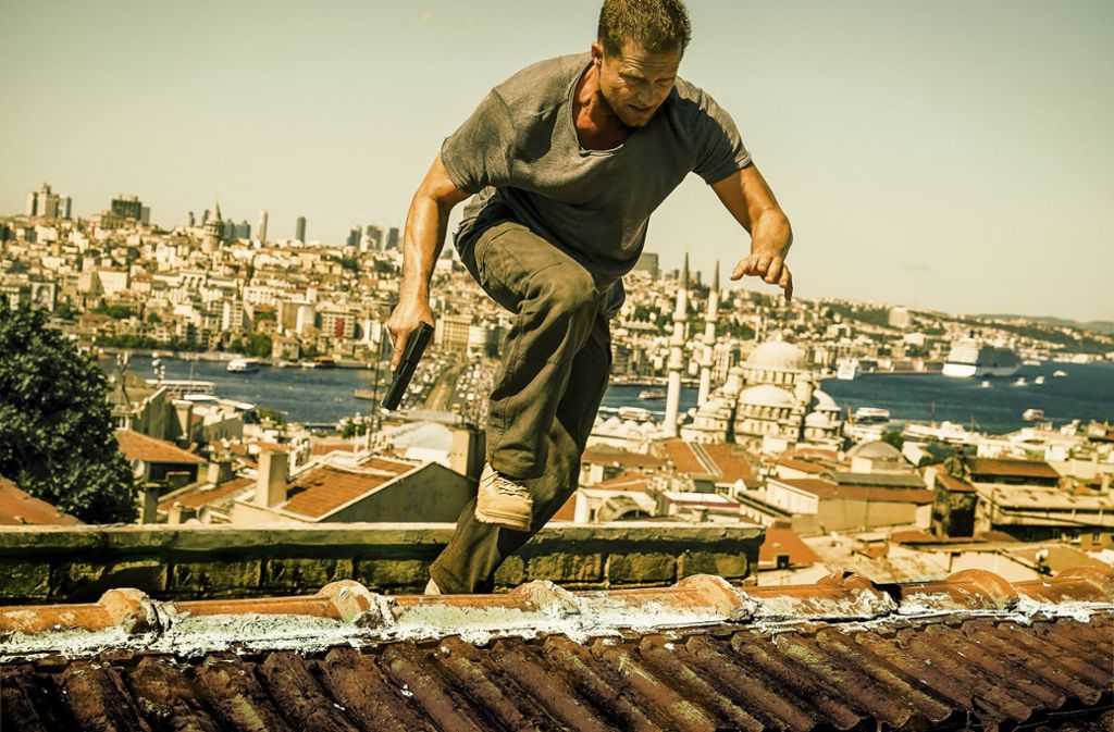 Über den Dächern von Istanbul: Til Schweiger in dem Thriller „Tschiller – Off Duty“