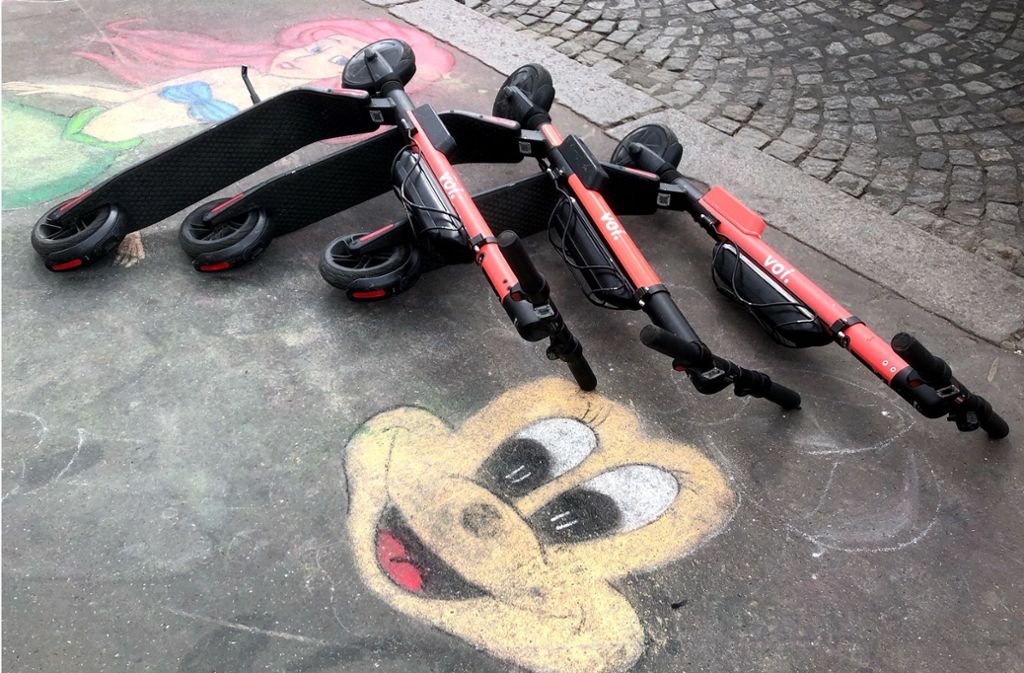 Vom Spaßfaktor zum Ärgernis. In Paris werden die E-Scooter immer kritischer gesehen. Foto: Krohn