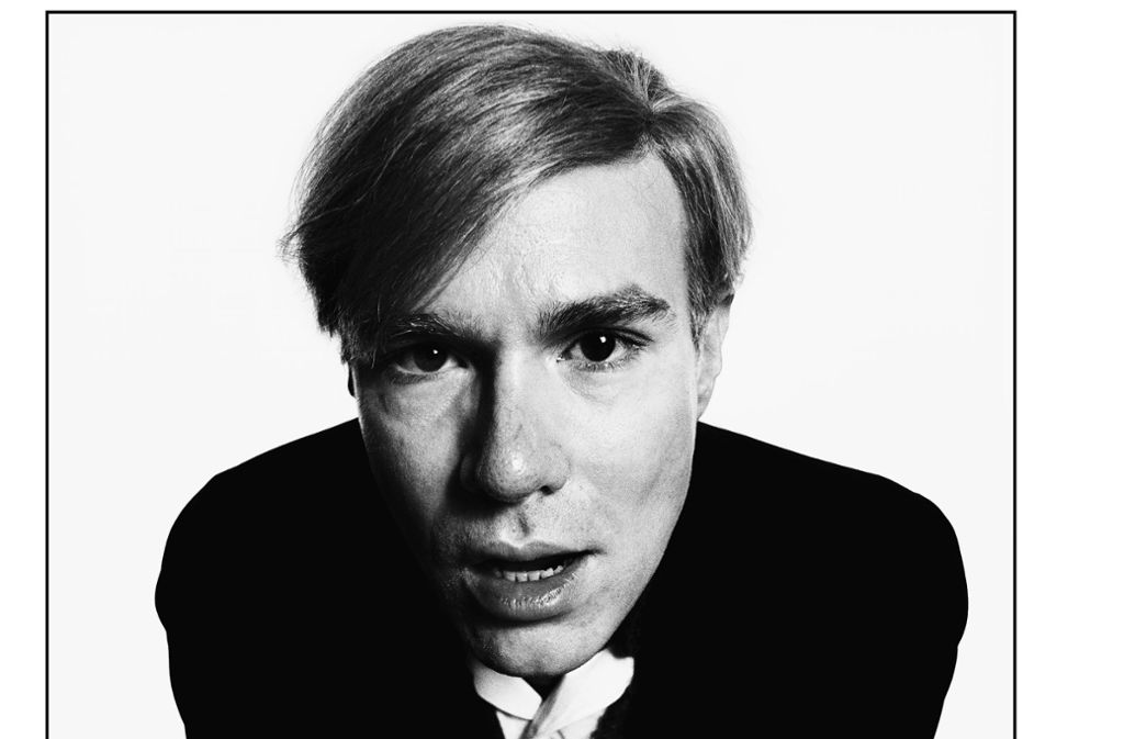 1965 fotografierte David Bailey den amerikanischen Pop-Art-Künstler Andy Warhol.