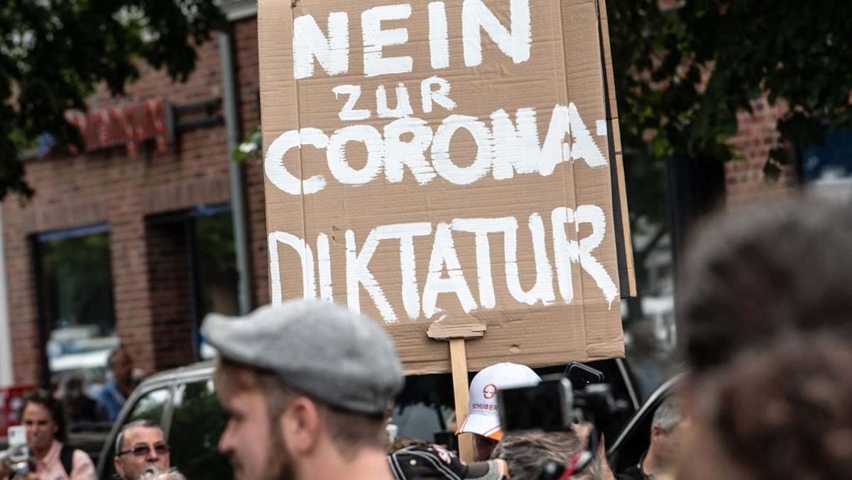 „Querdenker“-Demo in Berlin: Teilnehmer der Proteste starb an Herzinfarkt