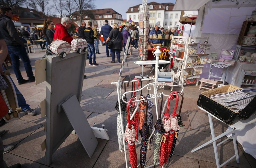 Mit dem Märzklopfen haben die Händler in Ludwigsburg den Frühling eingeläutet.