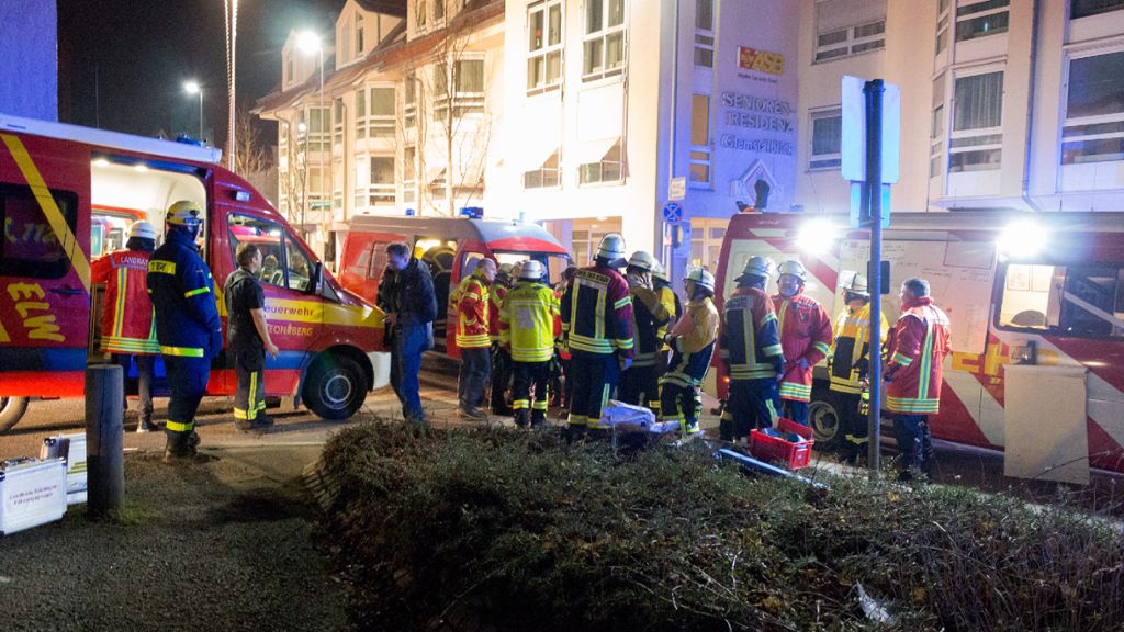 Senioren- und Flüchtlingsheim in Leonberg: Küche brennt - zehn Verletzte