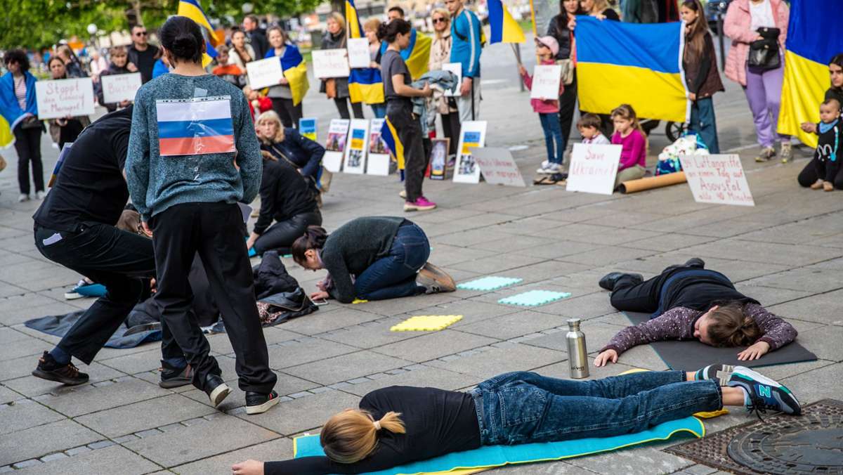 Demo für Ukraine in Stuttgart: „Dieser Krieg geht uns alle an“