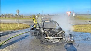 BMW fängt bei Probefahrt Feuer und brennt aus