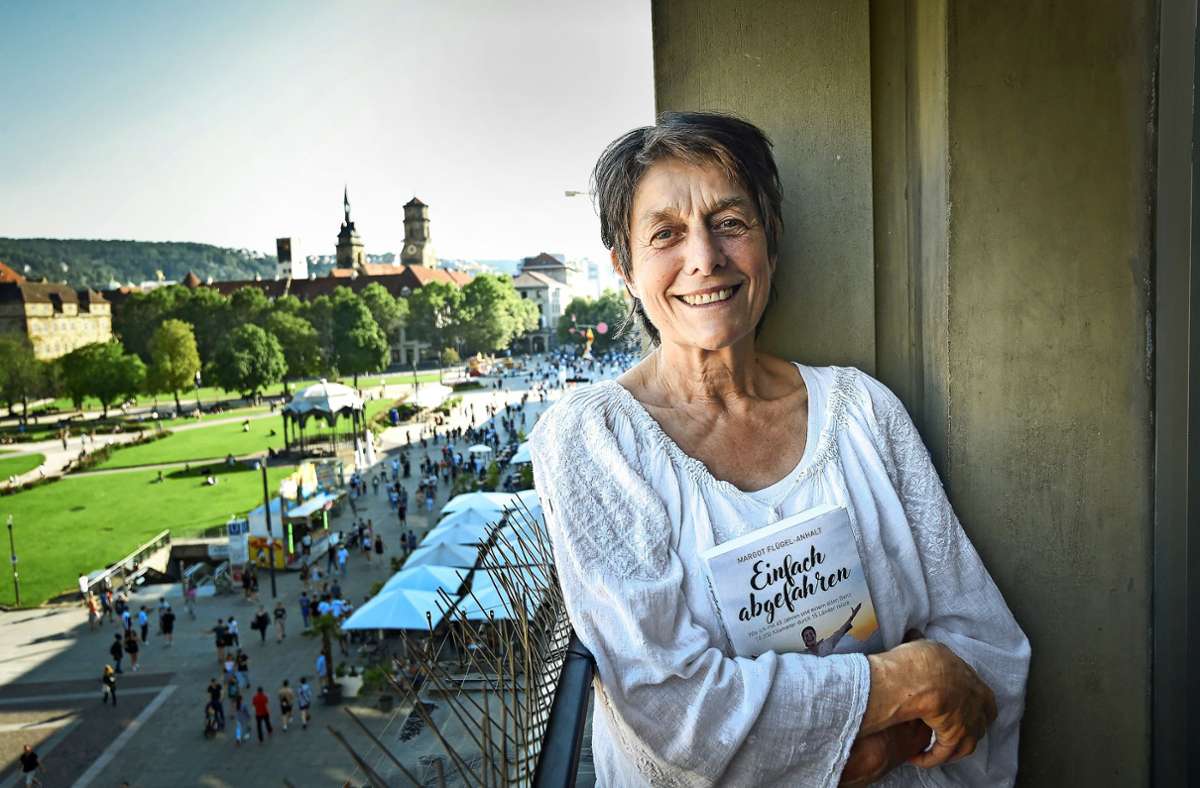 Die Bestsellerautorin Margot Flügel-Anhalt auf dem Cinema-Balkon