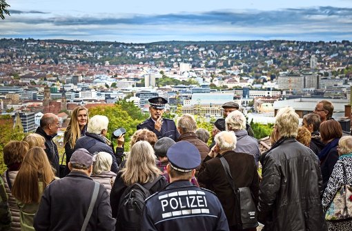 Polizeipräsident Franz Lutz informierte über Stuttgart aus Polizeisicht. Foto: Lg/Julian Rettig