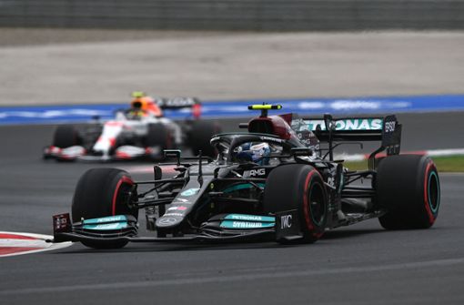 Mercedes-Pilot Valtteri Bottas hat sich die Pole Position gesichert. Foto: AFP/OZAN KOSE