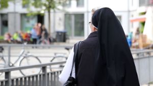 Zivilcourage in München: Tatkräftige Nächstenliebe – Nonne beendet Schlägerei