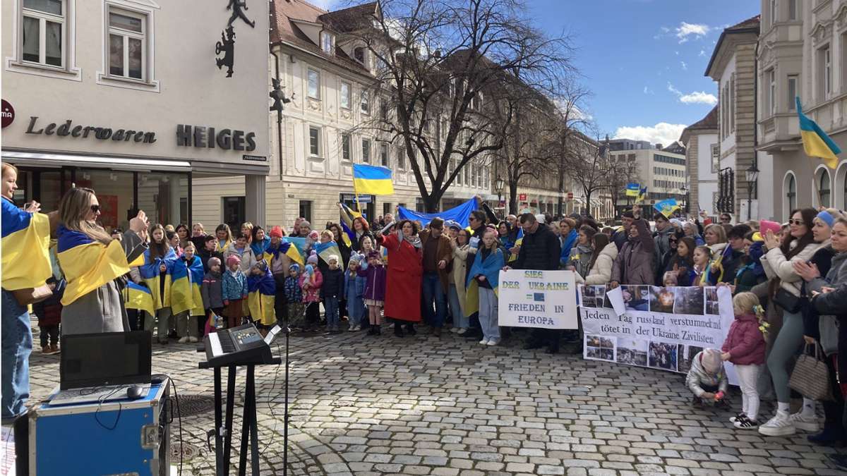Kundgebung in Esslingen: Appell zur weiteren Solidarität mit der Ukraine