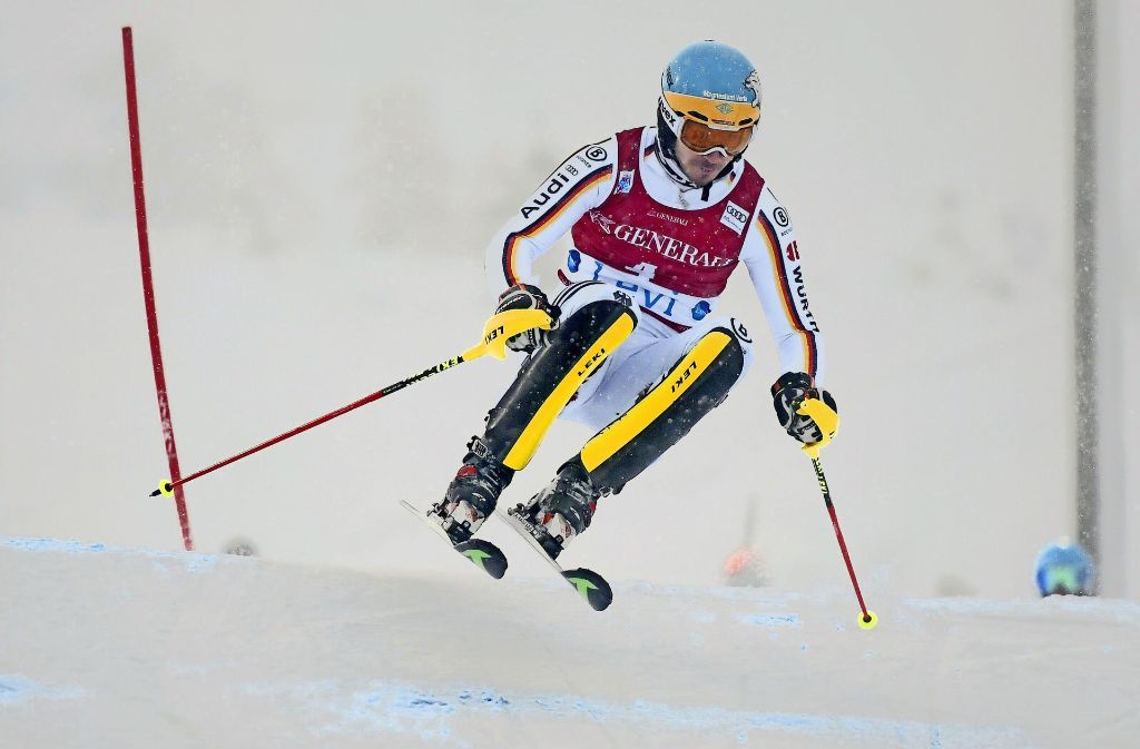 Felix Neureuther könnte trotz Kreuzbandriss weiter Skifahren – mithilfe einer Orthese.