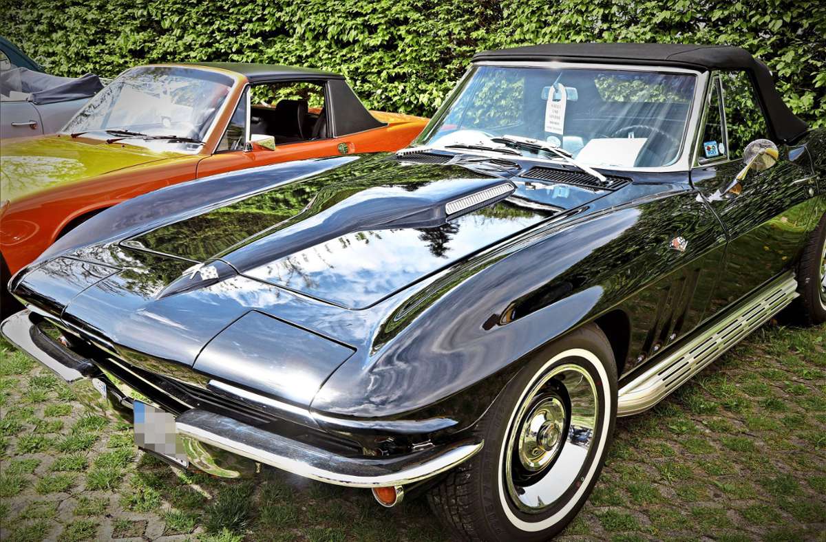 Die Corvette Stingray C2 Convertible Baujahr 1965 hat stolze 365 PS.