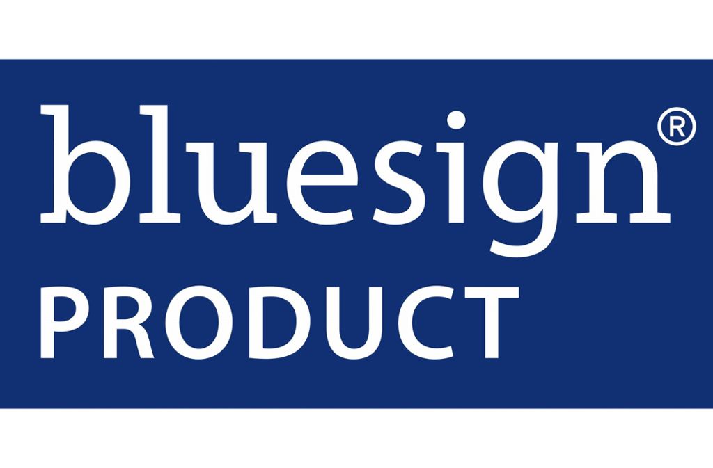 Textil- und Chemieexperten aus der Schweiz gründeten das Siegel „Bluesign Product“. Es garantiert die Herstellung mit geringstmöglichem Einfluss auf Mensch und Umwelt sowie den verantwortungsvollen Einsatz von Ressourcen. Um zertifiziert zu werden, müssen Hersteller unter anderem Grenzwerte für chemische Stoffe einhalten.