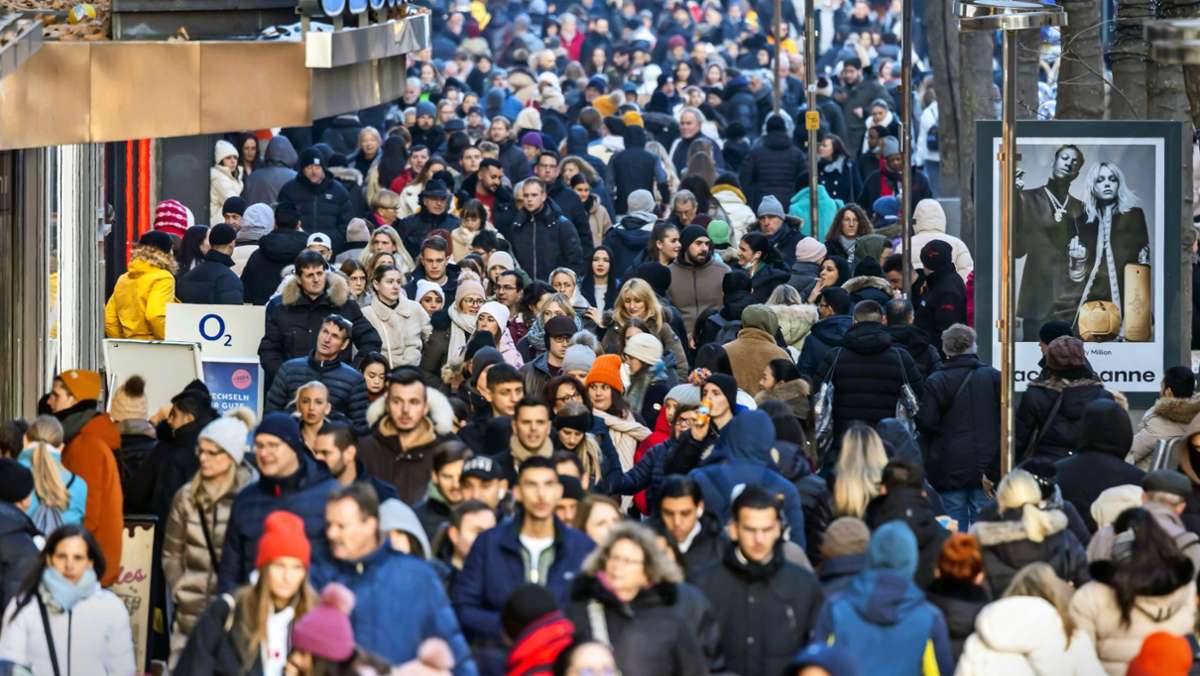 Nur leichte Zunahme im ersten Halbjahr: Einwohnerzahl Stuttgarts  weiter von Zuwanderung geprägt