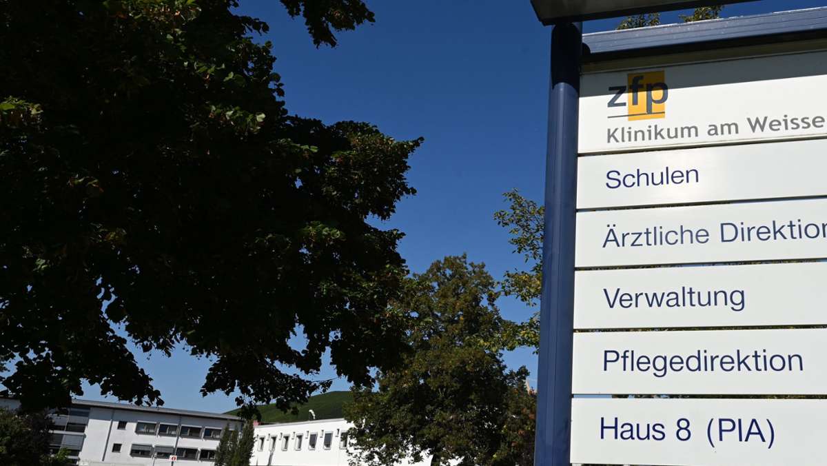 Polizei warnt vor 40-Jährigem: Erneut Insasse aus Psychiatrie in Weinsberg geflüchtet