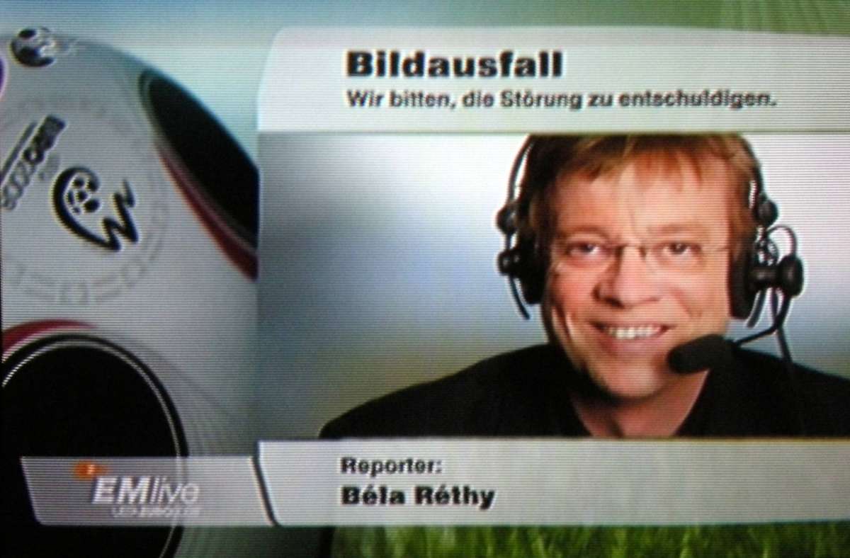 Kurios wurde es für Kommentator Réthy 2008 beim EM-Halbfinale zwischen Deutschland und der Türkei (3:2). Denn damals fiel im ZDF wegen eines Unwetters mehrere Minuten das Bild aus. Réthy kommentierte also zuerst wie ein Radioreporter, ehe der Sender auf die Bilder des Schweizer Fernsehens schaltete.