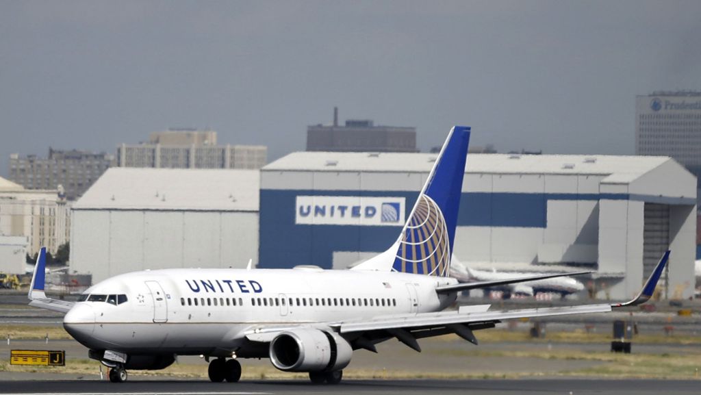 Leggings-Verbot: United Airlines erntet heftige Kritik